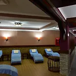 Linda Hotel Side