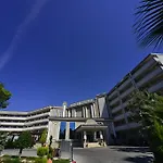 Linda Hotel