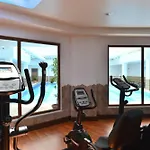 Hotel Linda 5*