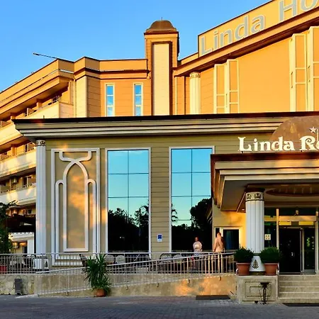 Hotel Linda Side